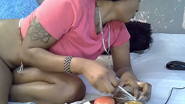 Chat +18 de sweetchocolate9 ao vivo