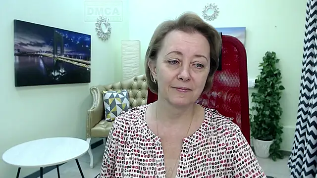 MONA_W élő XXX-chatje