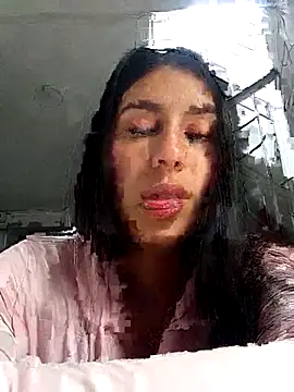 Czat XXX na żywo – charlottte_wh