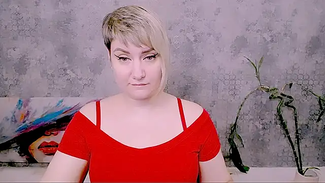 Djullian Live XXX chat