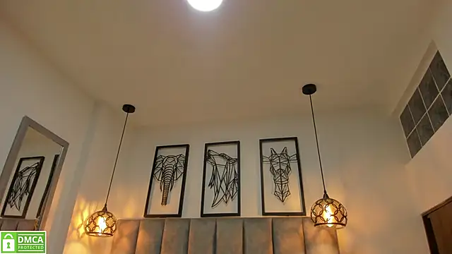 Chat +18 de Gia_Scott ao vivo