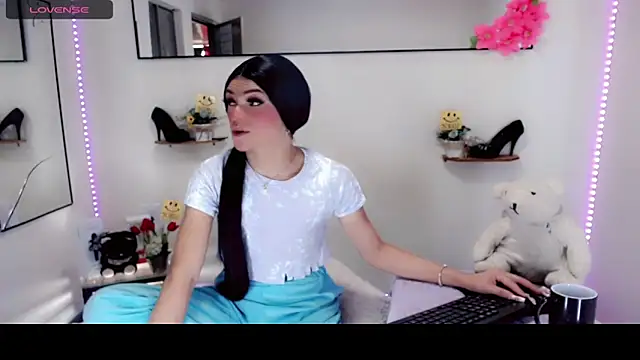 NathalialLooes Live XXX Chat