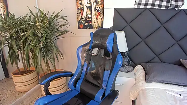 kai_storn's Webcam Show