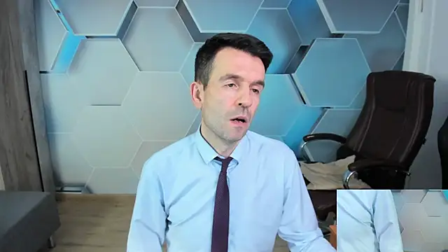 Онлайн чат XXX SteveTiger