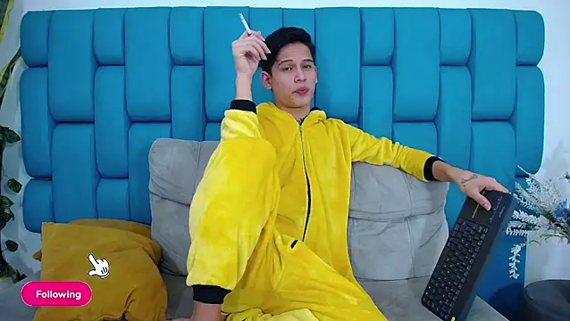 Brian_hot's Live XXX Chat