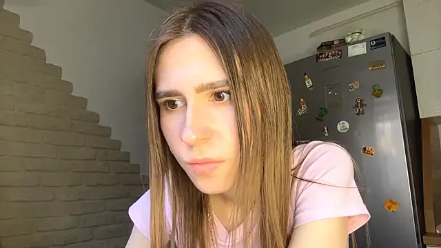 ElsieKuhlmann's Live XXX Chat