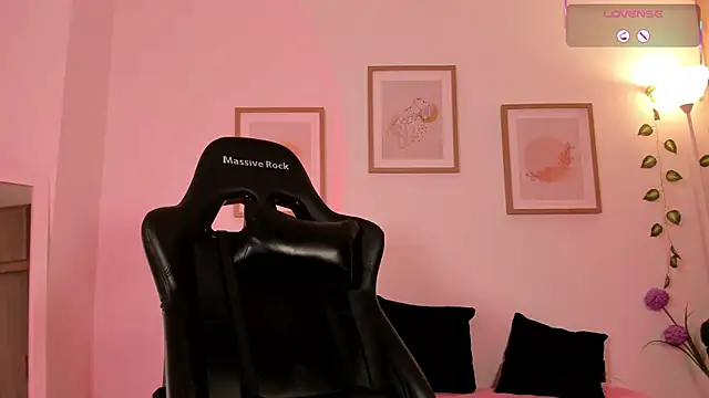 Chatroom XXX en direct de aleja_montiel__