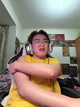 Anson0722: διαδικτυακό σόου στην κάμερα