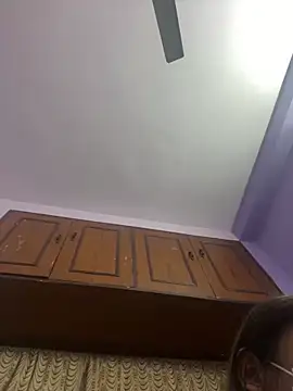 Pokazy przed kamerką – Plasticpaperwater