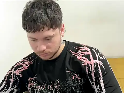 Skol_100802 Webcam Show