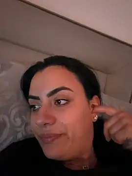 Marisa_ass Adlı Modelin Canlı XXX Sohbeti