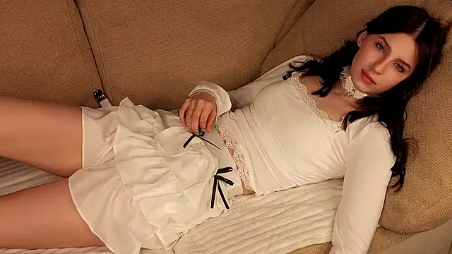 KerstinMaynor's Live XXX Chat