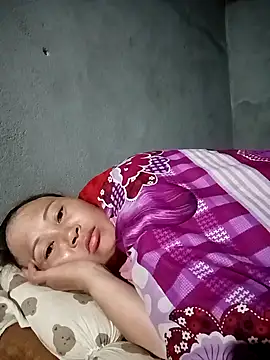 kalara_kail Adlı Modelin Canlı XXX Sohbeti