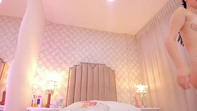 Pia_Johnson_ 现场XXX聊天