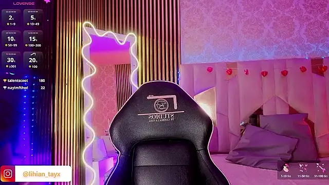 LIHIAN_TAY Adlı Modelin Canlı XXX Sohbeti