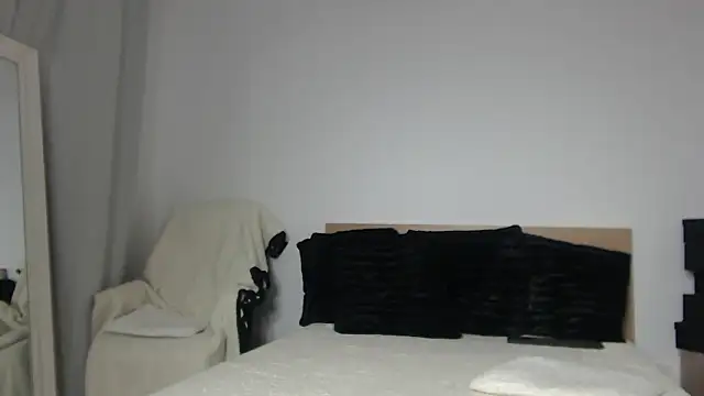 Layla23a élő XXX-chatje