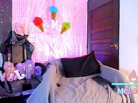 Chat +18 de Melody-Joness ao vivo