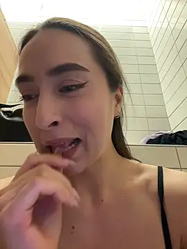 Chatroom XXX en direct de Holly_Play