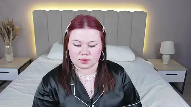 EvaNova_: онлайн-секс-чат