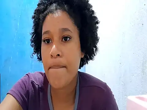 Živý XXX chat MadelynStamant