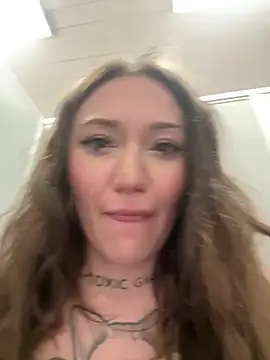 SaintSquirt Live XXX-Chat