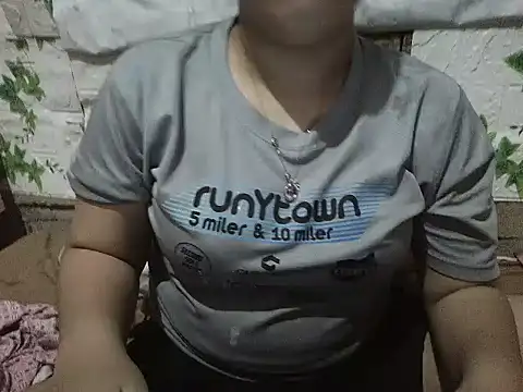 fluffy_raa Pertunjukan Webcam