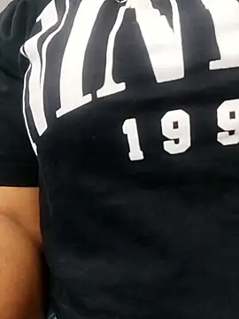 jasmine-21's Webcam Show