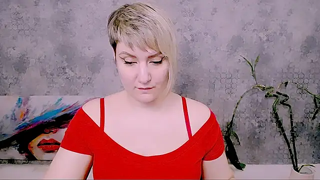 Djullia Live XXX-Chat