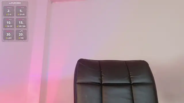 raven_li01 Live XXX-Chat