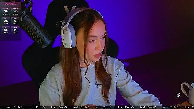 Emili1- Chat XXX in diretta