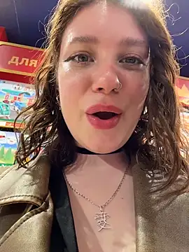 Chat XXX ao vivo de lucy-joy