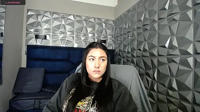 Megara_25 Chat XXX in diretta