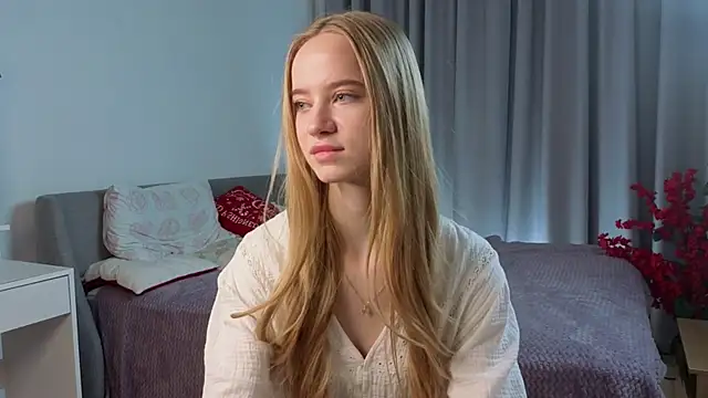 IselaObanner live XXX chat