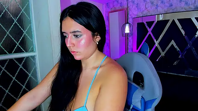 Miss_Scarlett22: онлайн-секс-чат