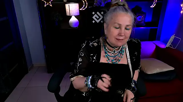 Živý XXX chat LilaMaharani