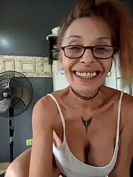 Chat +18 de FrozenWaffle ao vivo