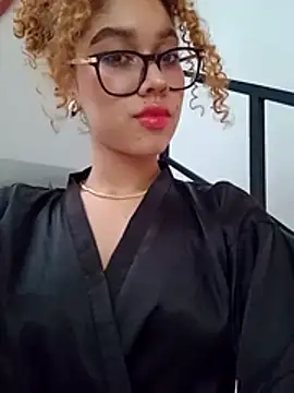 دردشة Sienna_brunette الجنسية المباشرة