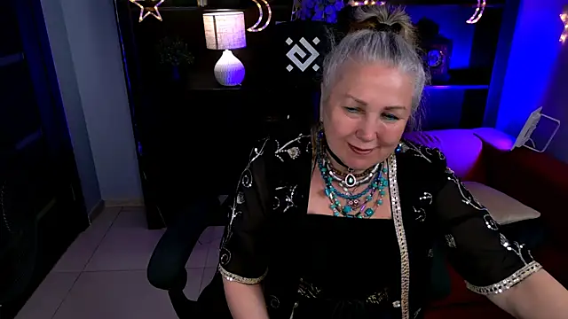 LilaMaharani's Live XXX Chat