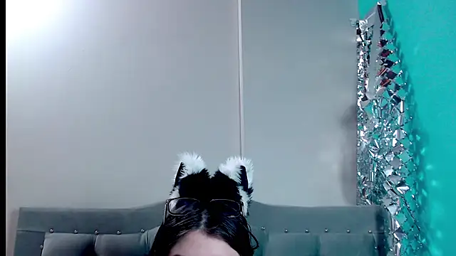 Ginebra_Sensual Adlı Modelin Canlı XXX Sohbeti