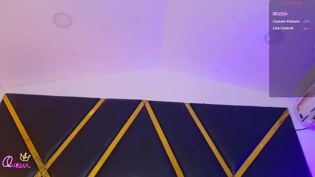 Živý XXX chat EmmaaCastro