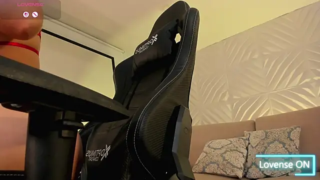 Živý XXX chat KylaMorrison