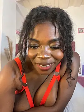 karinacortes: онлайн-секс-чат