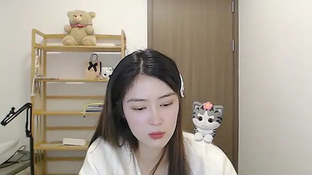 Mimi-cnbaby: απευθείας συνομιλία ΧΧΧ