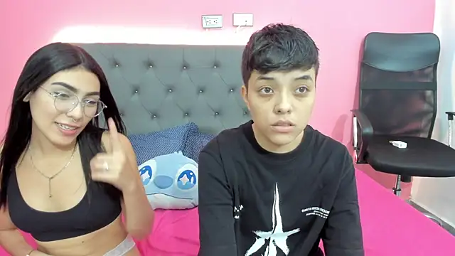 แชท XXX สดของ ariloe_quintero