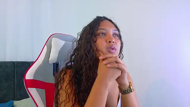 Honnie_cute – Live XXX-chat