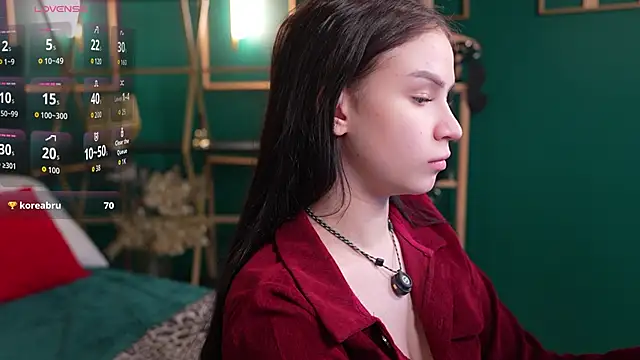 SatiraLux's Live XXX Chat