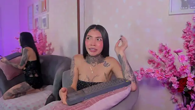 Ashley_Blum_ 라이브 XXX 채팅