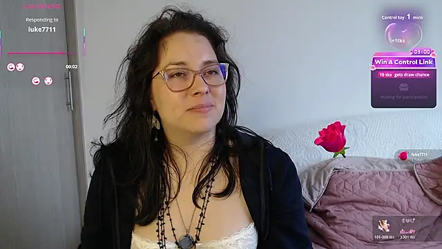 May_Carlier Chat XXX in diretta