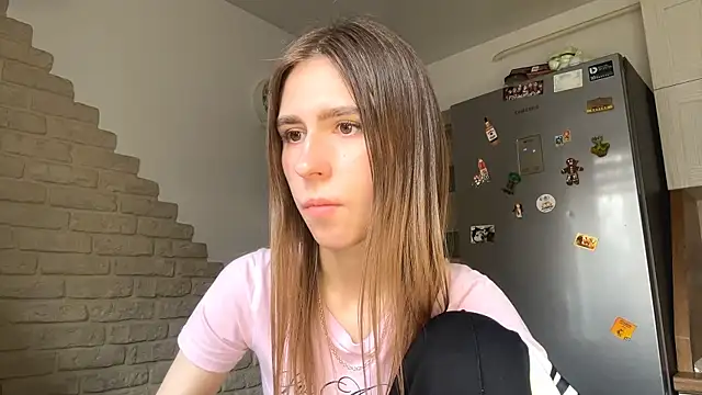 Chat +18 de ElsieKuhlmann ao vivo