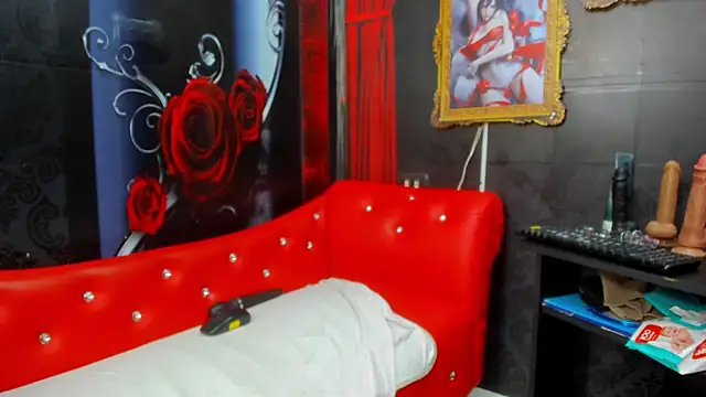 ArianaSommers' Live XXX Chat